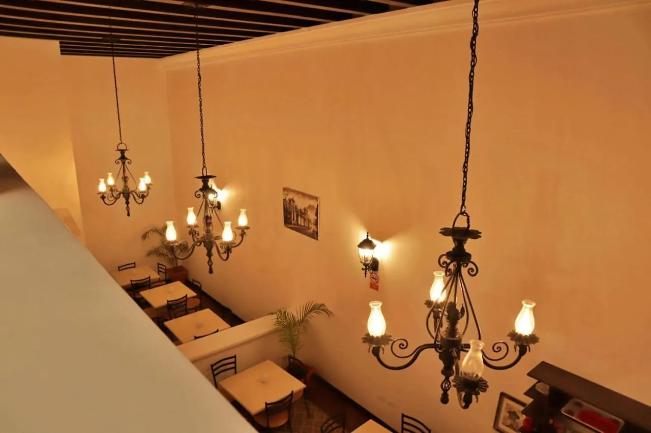 Hotel Posada El Arcangel Antigua 0*,